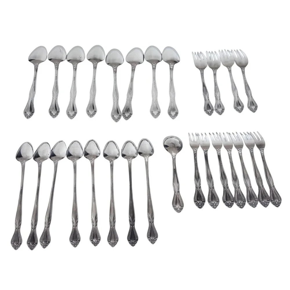 Vintage 28 Piece Lifetime Stainless Steel Silverware Flatware Set Korea Floral